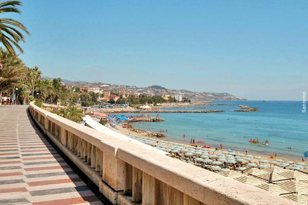 A 2 Passi Dal Mare Apartment Sanremo Ngoại thất bức ảnh